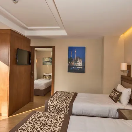 Viore Hotel 3*